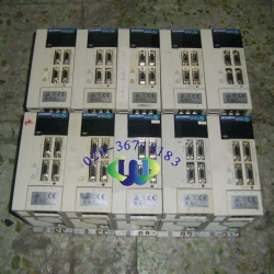 三菱MR-J2S-40A伺服驱动器维修